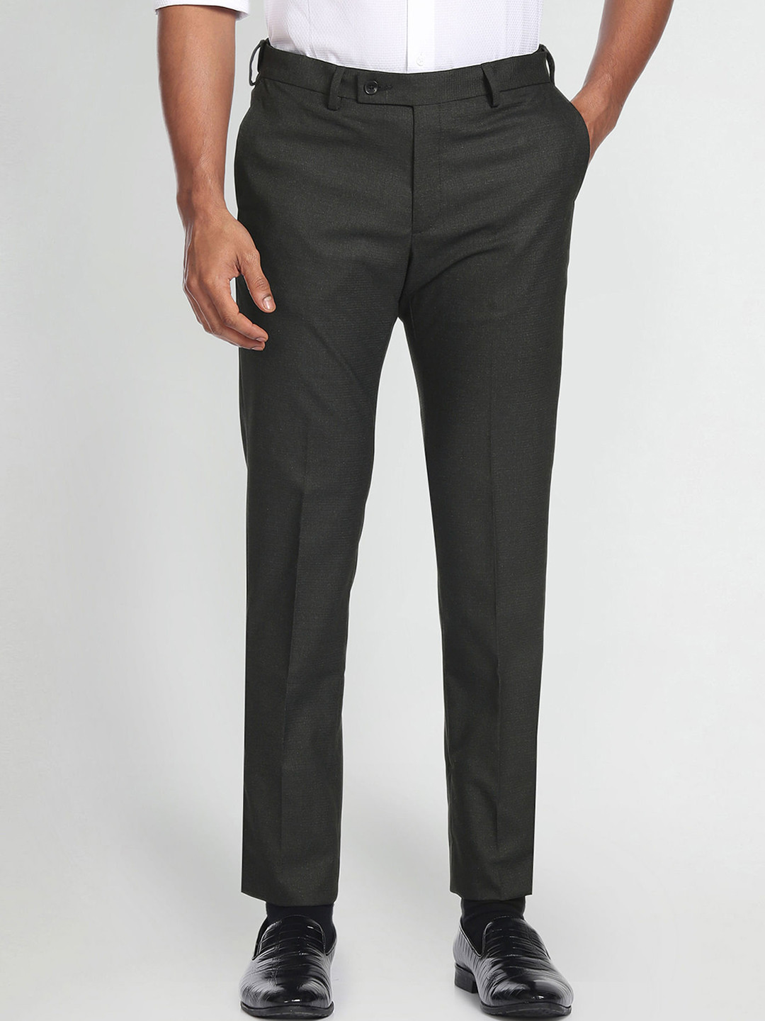 Arrow Men Mid-Rise Heathered Hudson Regular Fit Trousers