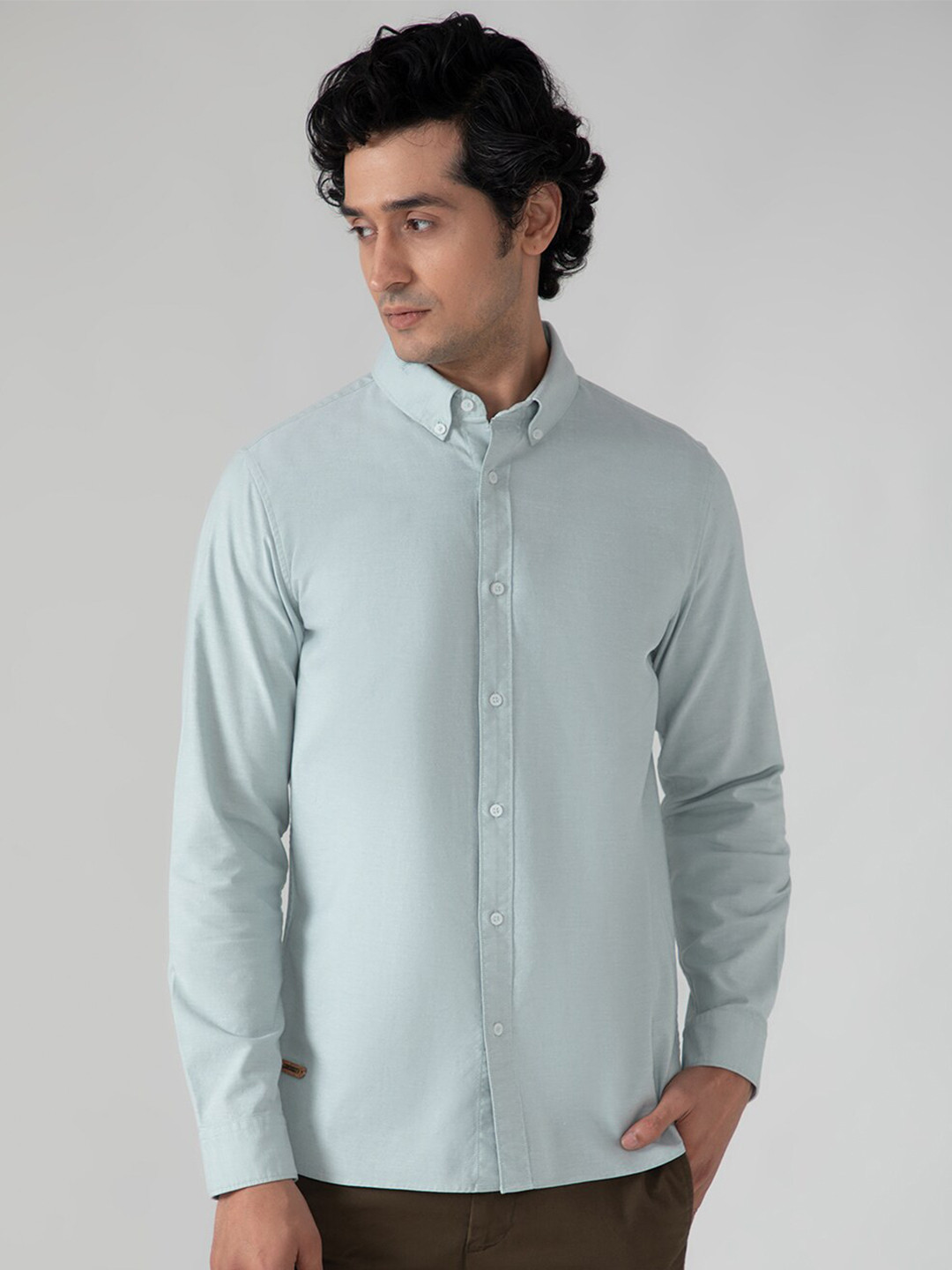 SUBTRACT Slim Fit Button Down Collar Casual Shirt