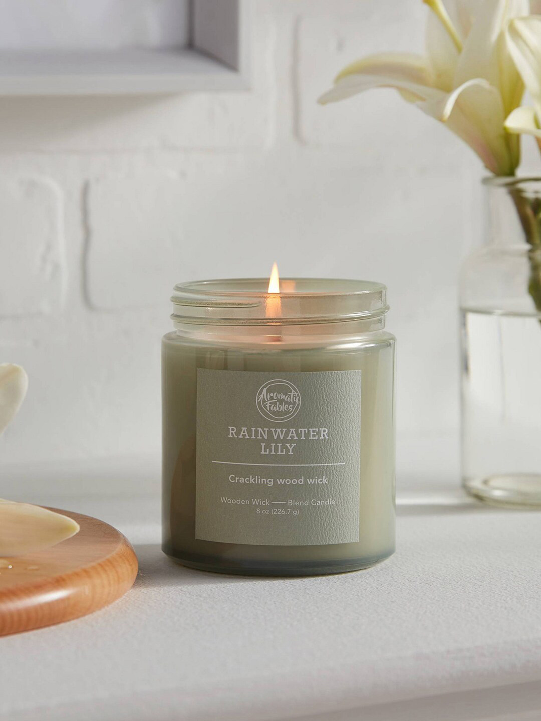 Aromatic Fables Candle in Rainwater Glass Jar Sea-Green Rainwater Lily Solid Candles