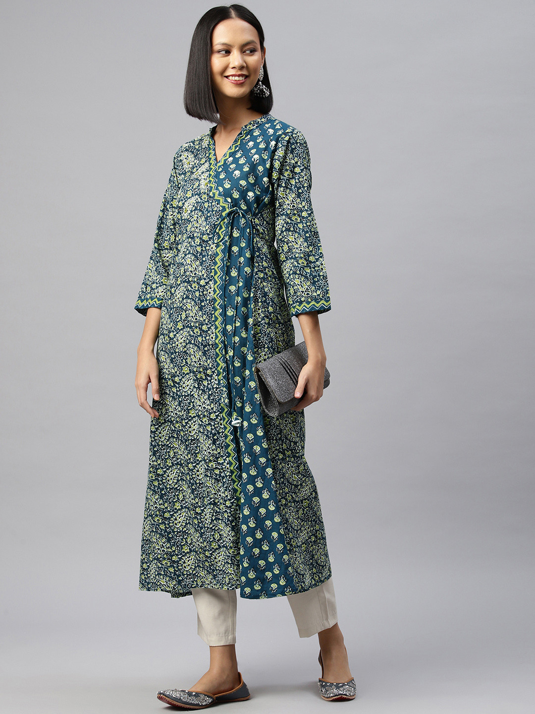 Vbuyz Womens Aqua Print with Tread Work A-Line Cotton Kurta