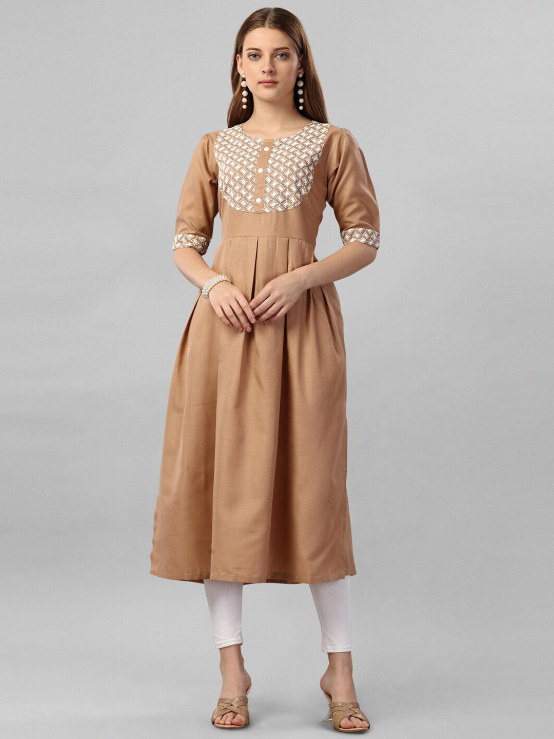 Kinjo Geometric Yoke Design Embroidered Pure Cotton Anarkali Kurta