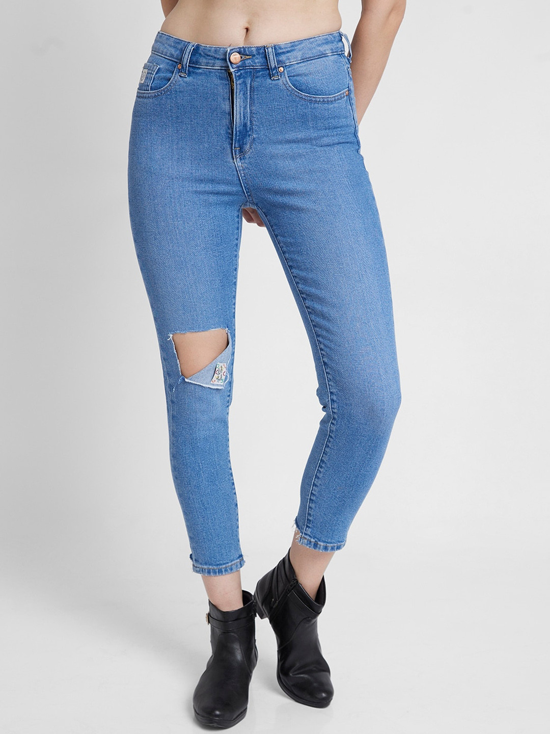 SPYKAR Women Mom Fit Mildly Distressed Stretchable Jeans