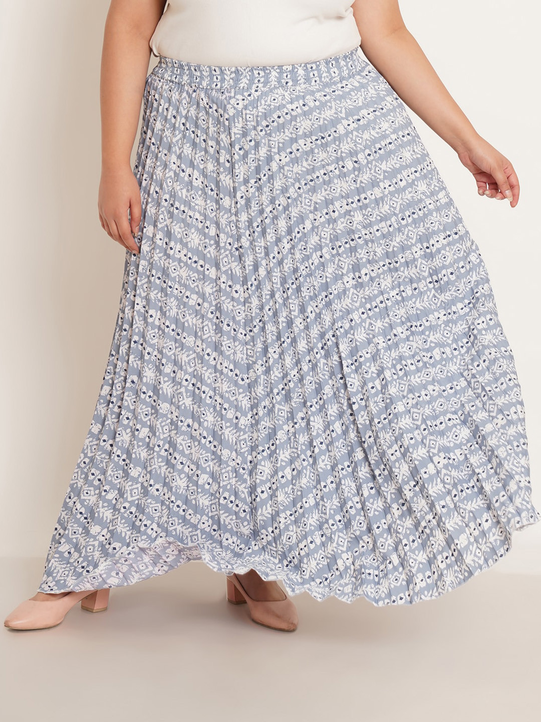 U&F Beyond Plus Size Geometric Printed Maxi Flared Skirts