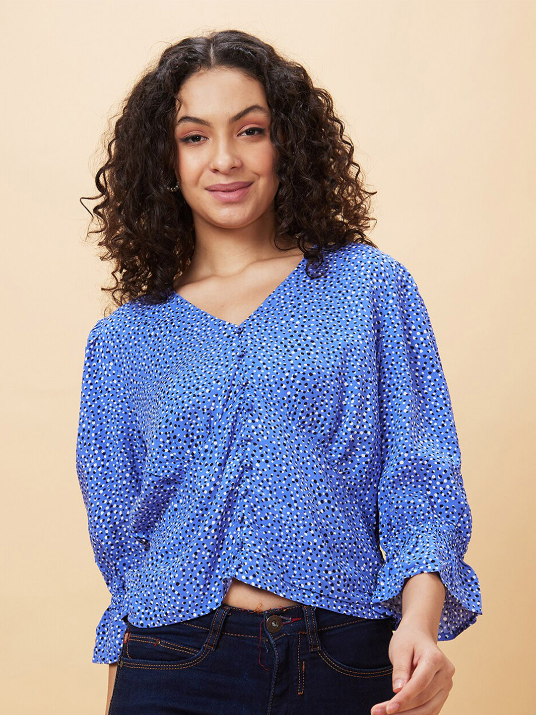 Globus Blue Polka Dots Printed V-Neck Gathered Detailed Regular Top