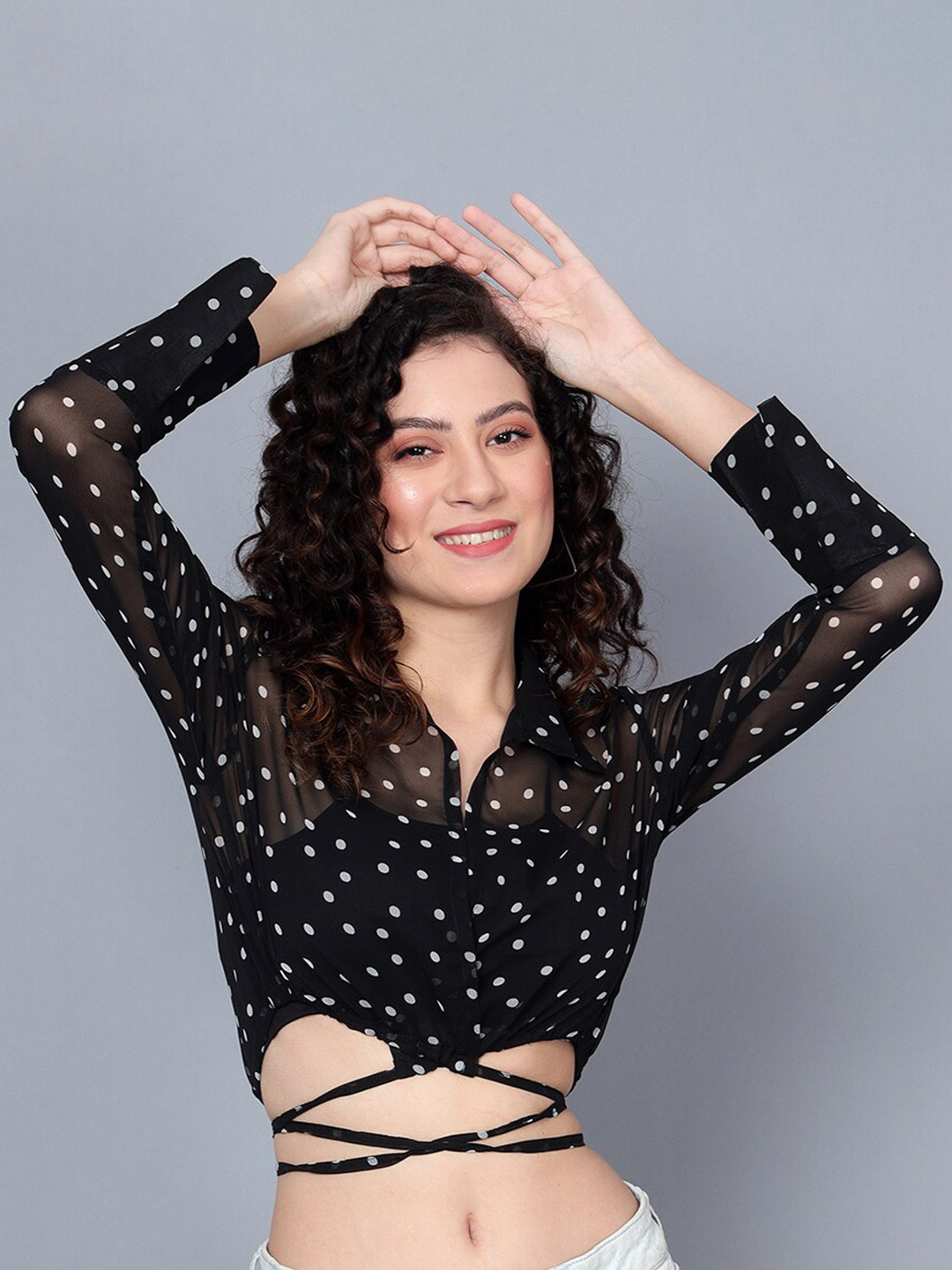 ANVI Be Yourself Shirt Collar Geometric Printed Wap Shirt Style Crop Top With Cami