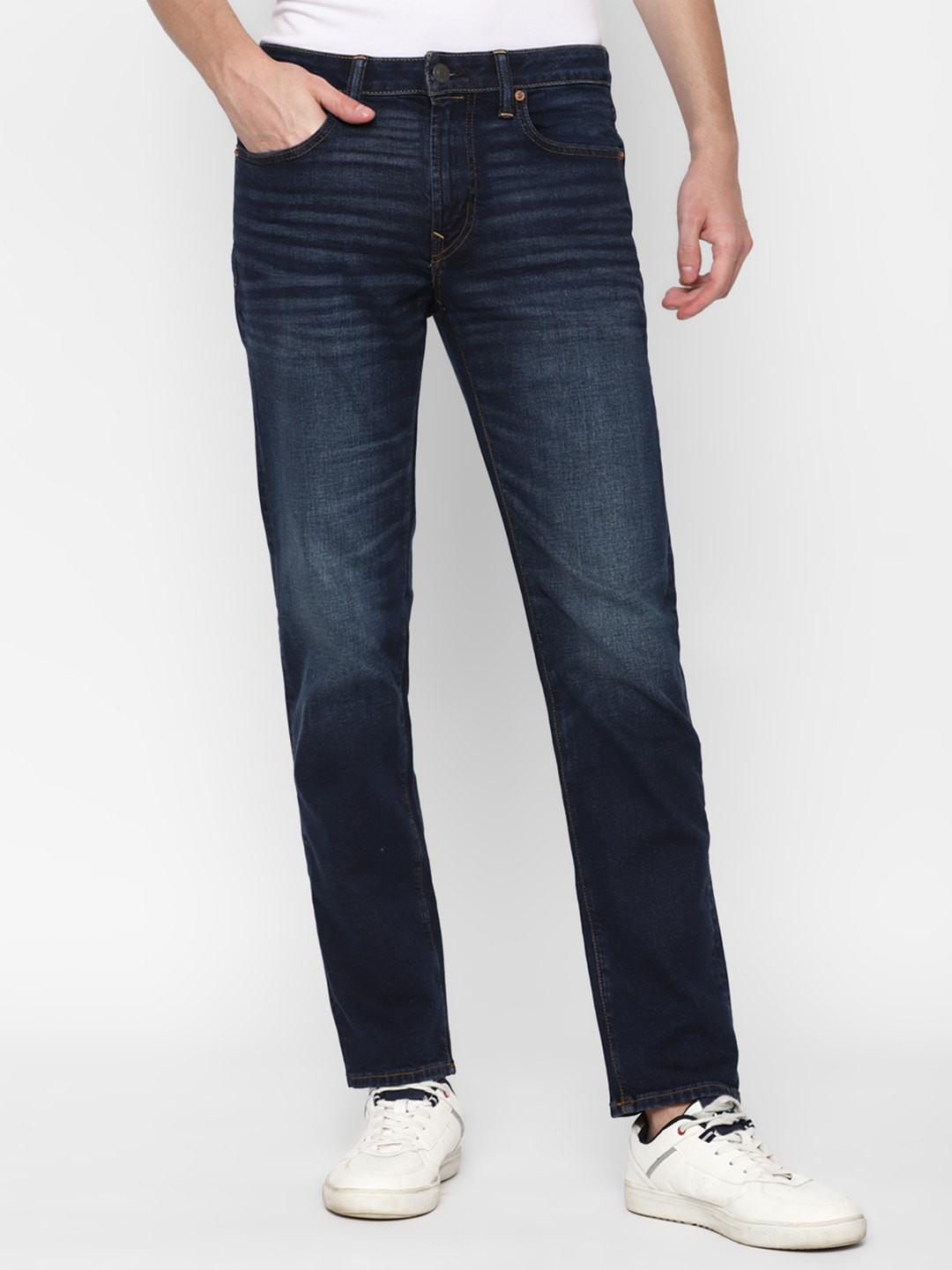 AMERICAN EAGLE OUTFITTERS Men Straight Fit Clean Look Pure Cotton Jeans