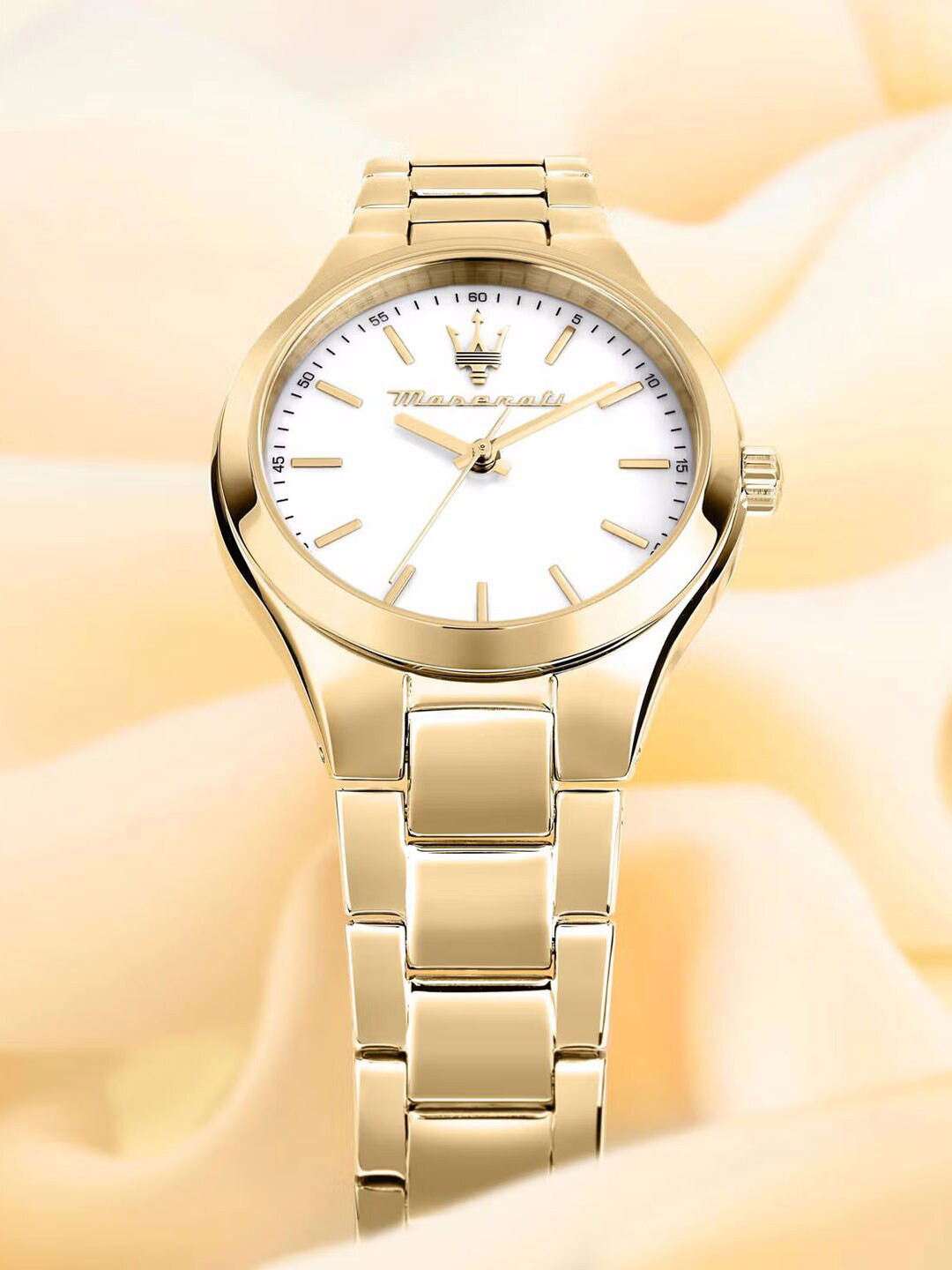 Maserati Women Bracelet Style Straps Analogue Watch R8853151501