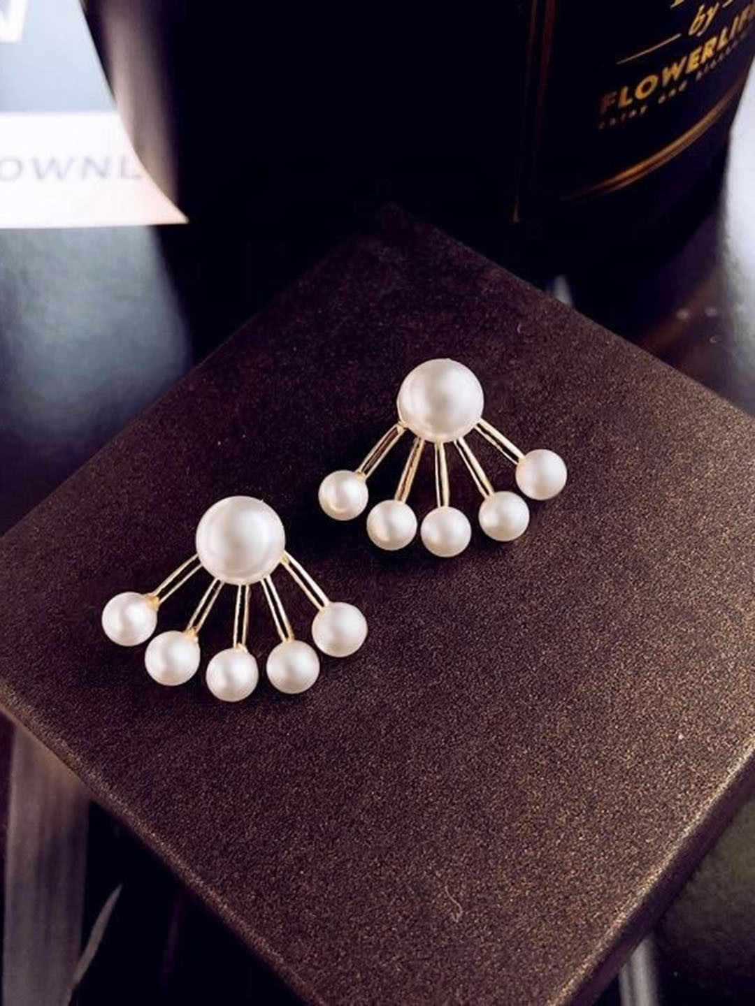 Pinapes Gold-Plated Geometric Beaded Studs Earrings