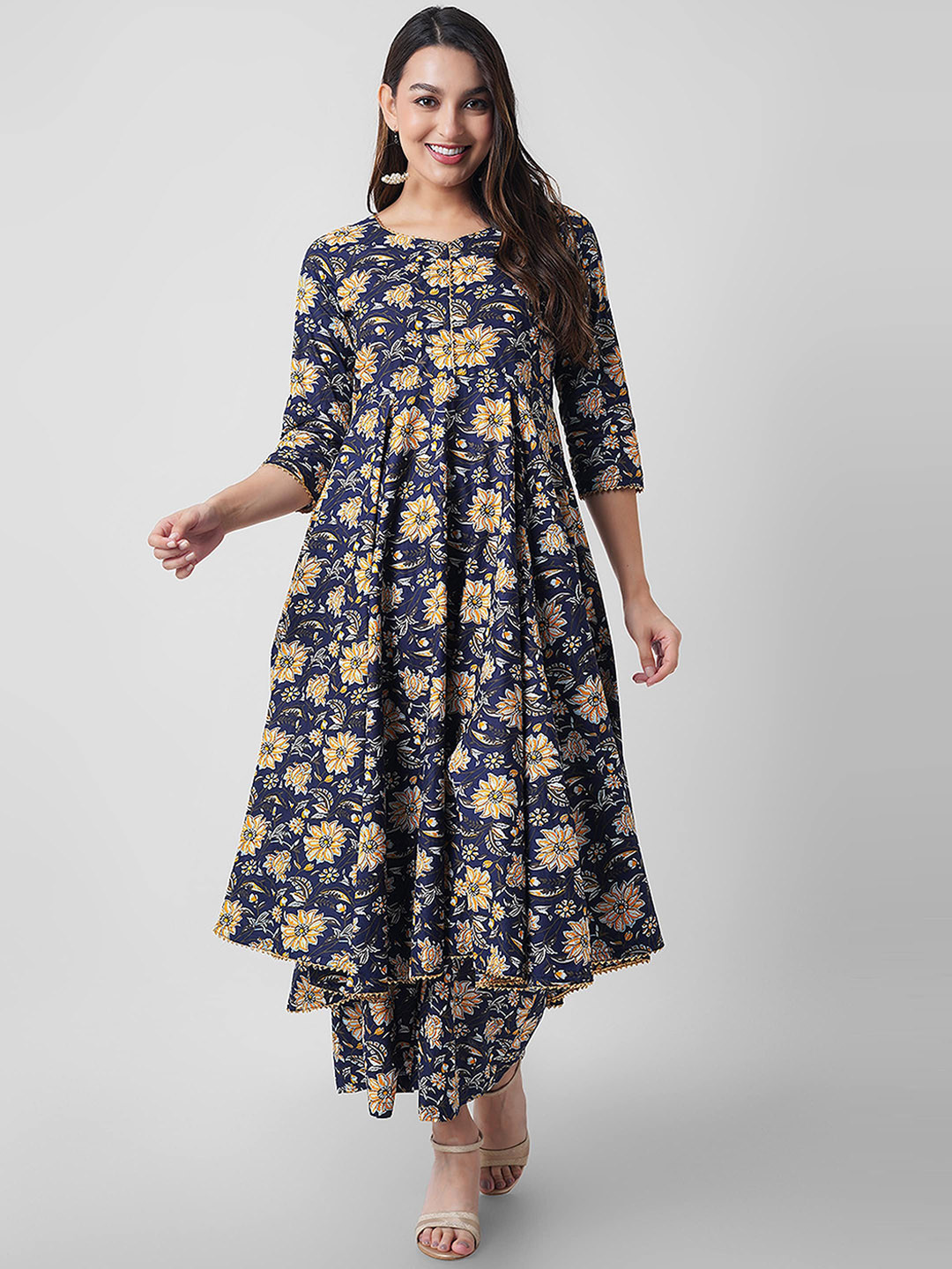 Arayna Floral Printed Gotta Patti Empire Pure Cotton Kurta With Palazzos