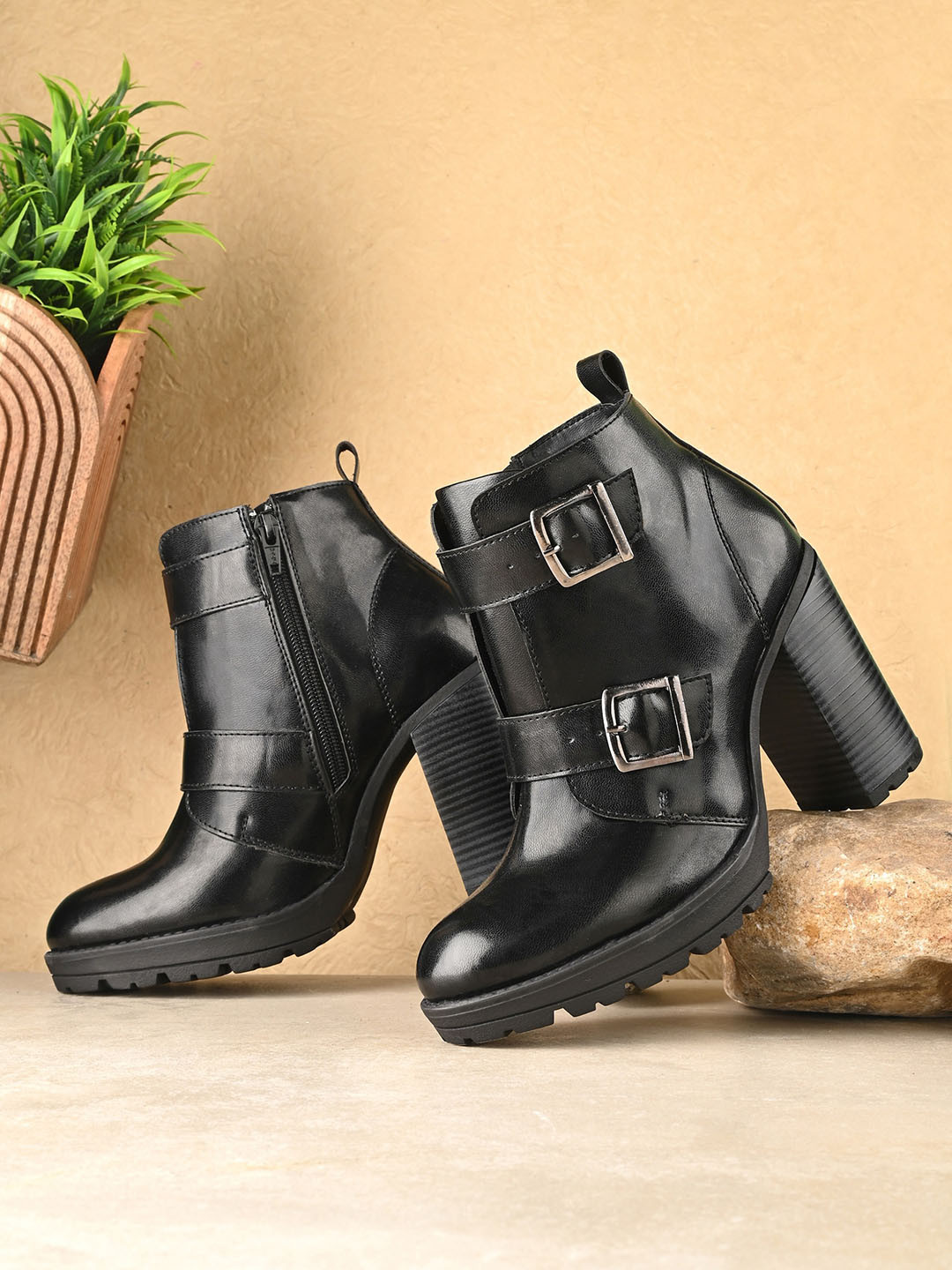 El Paso Women Buckled Platform Heel Mid-Top Chunky Boots