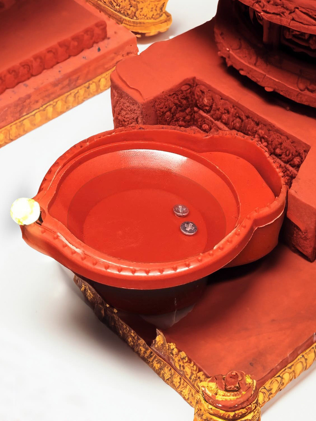 ZURU BUNCH Maroon 6 Pieces Water Led Diya