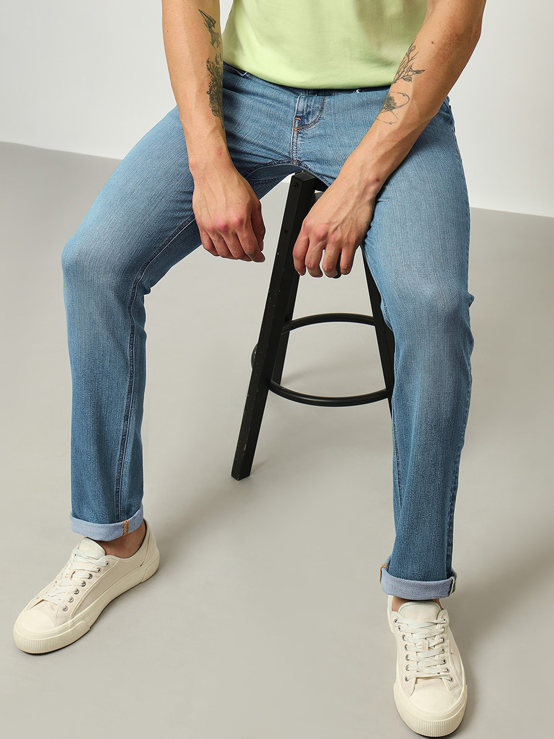 Lee Men Slim Fit Mid-Rise Clean Look Heavy Fade Stretchable Jeans