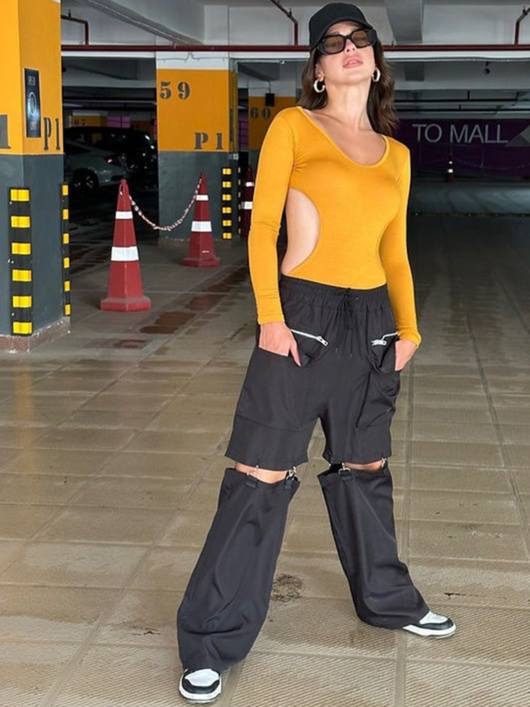 StyleAsh Women High-Rise Cargos