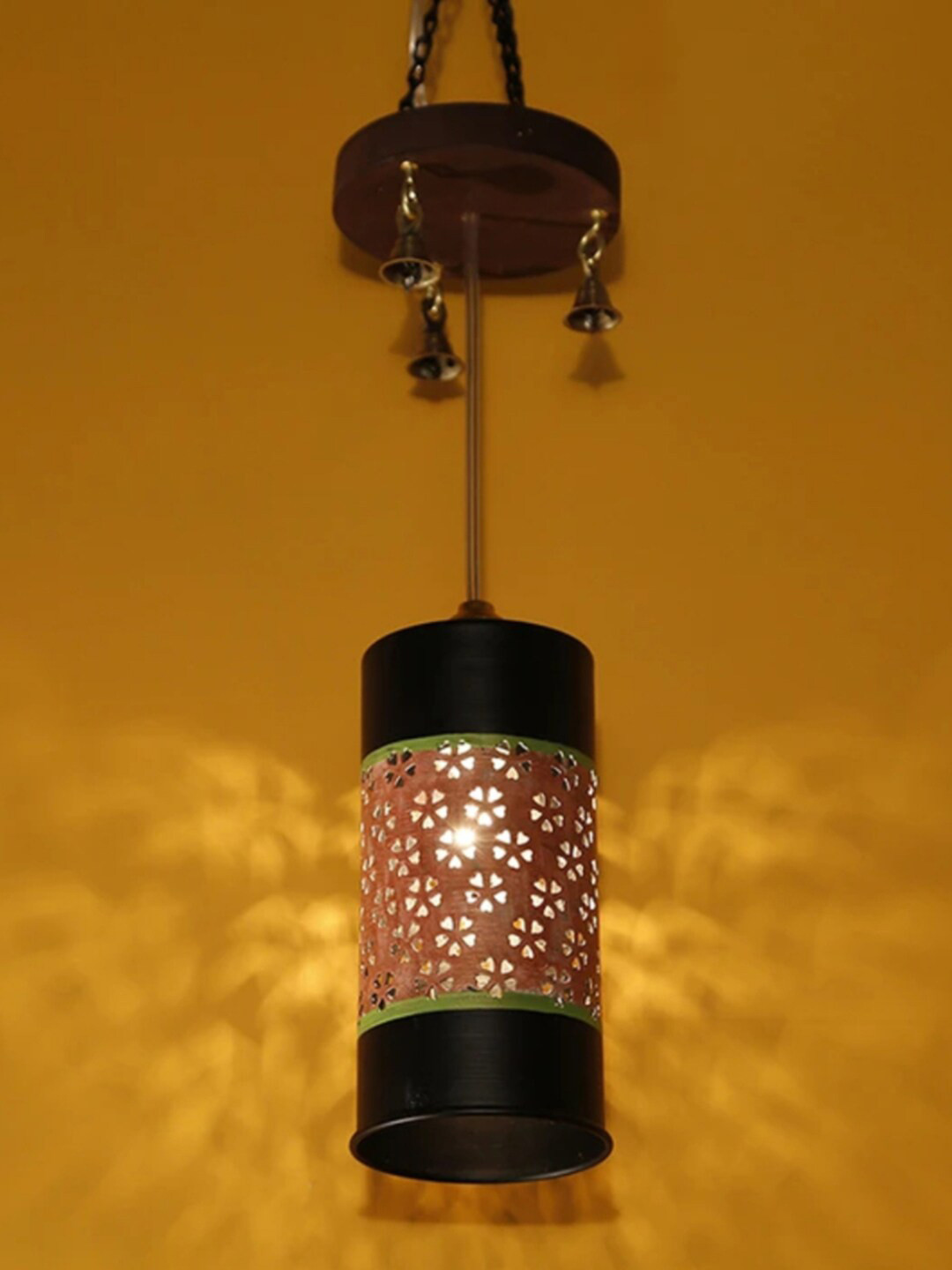 AAKRITI ART CREATIONS Brown & Black Textured Cylindrical Pendant Lamp
