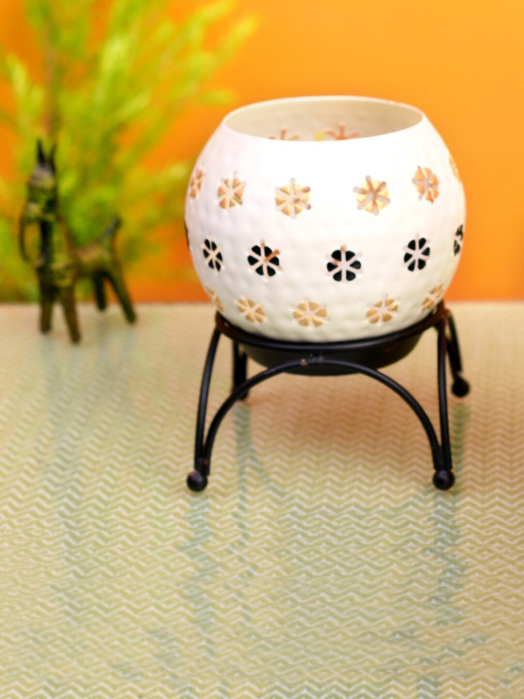 AAKRITI ART CREATIONS White & Black Tealight Candle Holder With Metal Stand