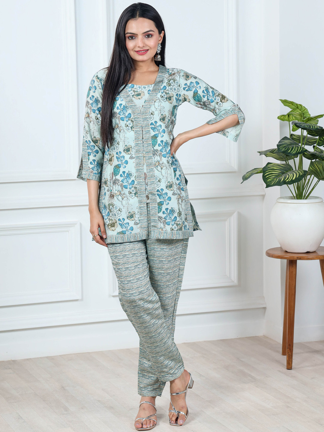 Vidraa Western Store Pure Cotton Printed Top With Trouser