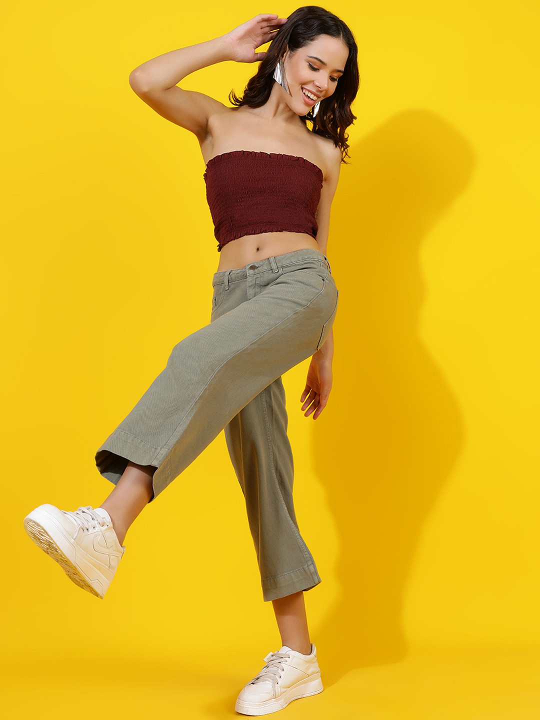 Belliskey Women Straight Fit High-Rise Denim Jeans