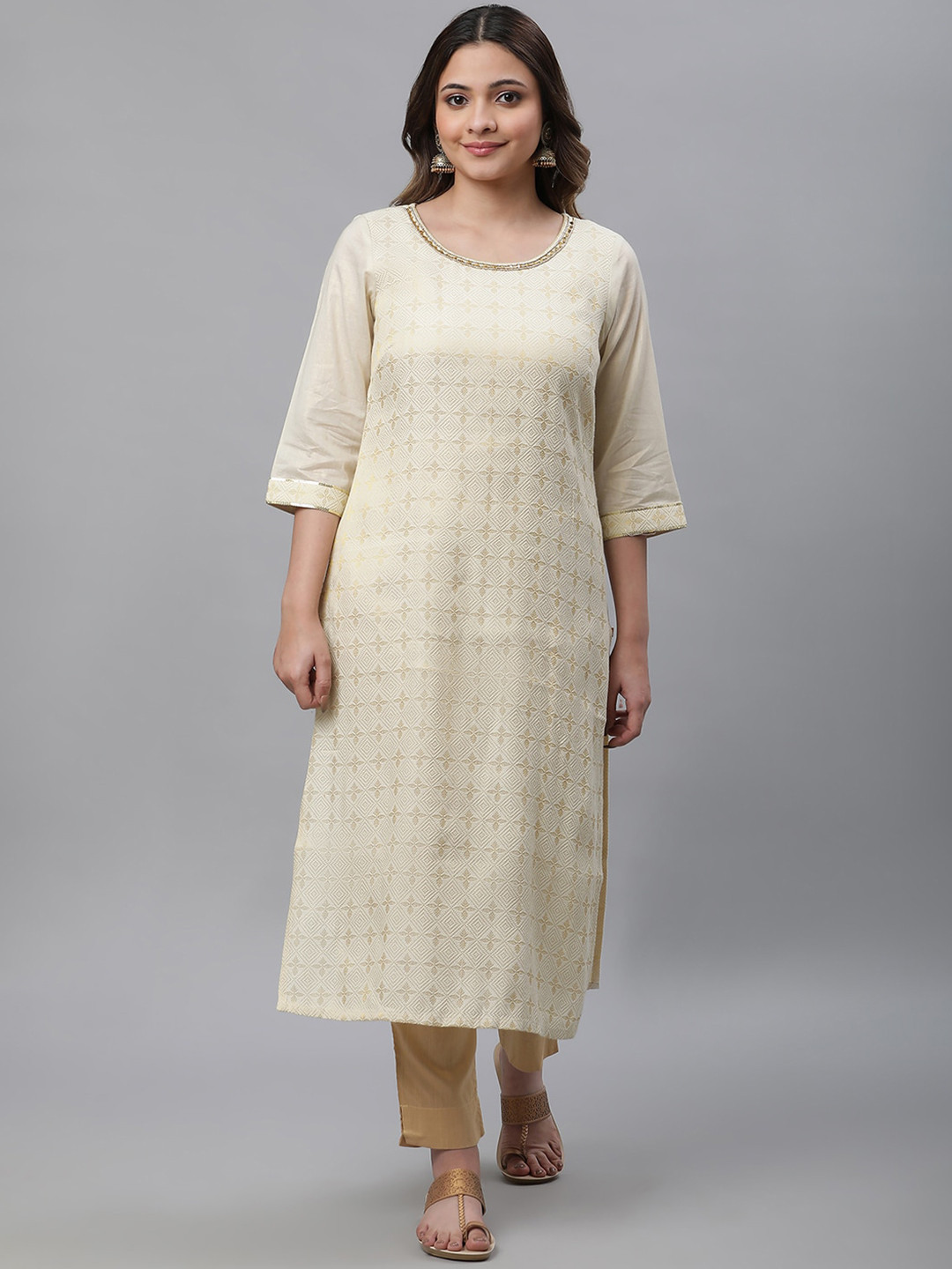 AURELIA Round Neck Cotton Zari Thread Work Kurta