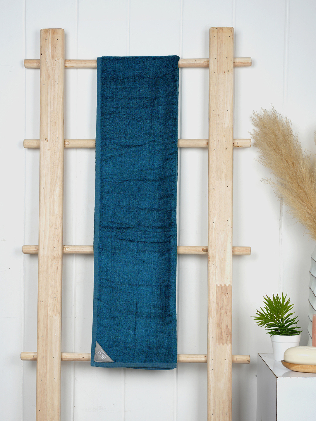 Doctor TowelsTeal Blue & Grey Solid 480GSM Set of 1 Anti-Bacterial  Banana Bath Towels