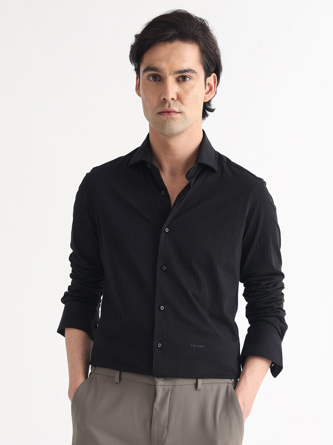 RARE RABBIT Men Ertical Textured Cutaway Collar Slim Fit Cotton Shirt