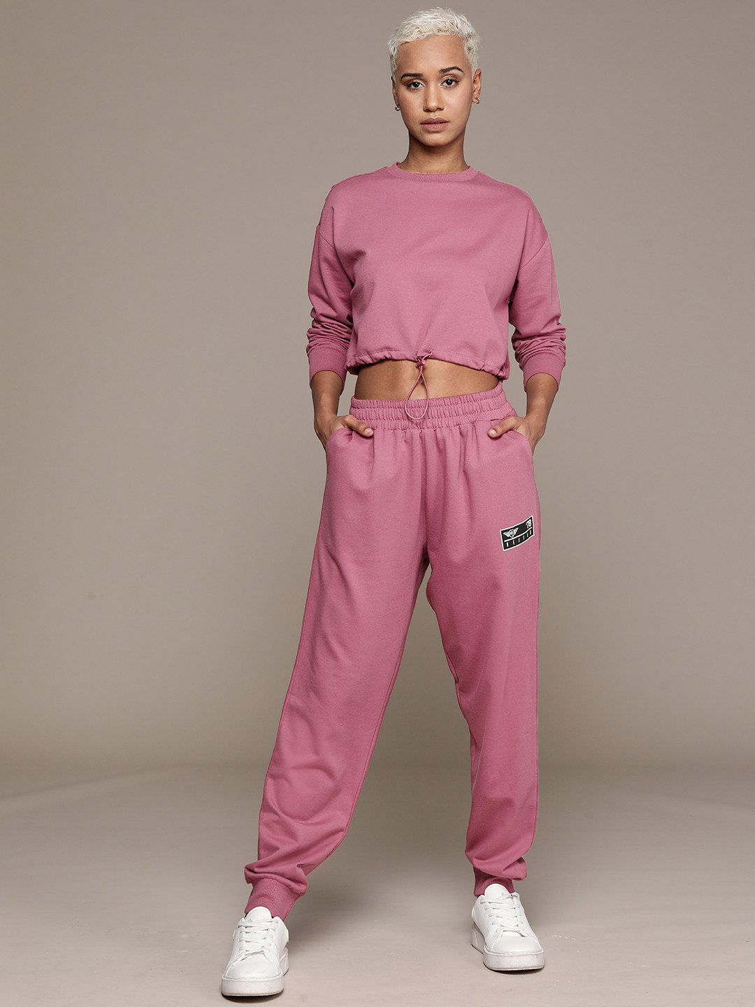The Roadster Lifestyle Co. RE/LAX Women Solid Co-Ords