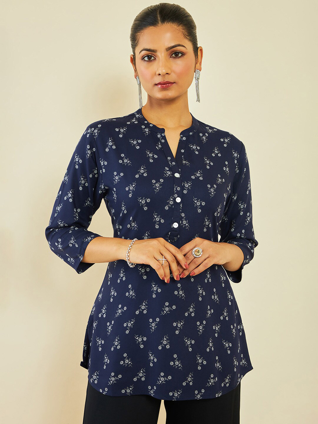 Soch Floral Printed Mandarin Collar Straight Kurti