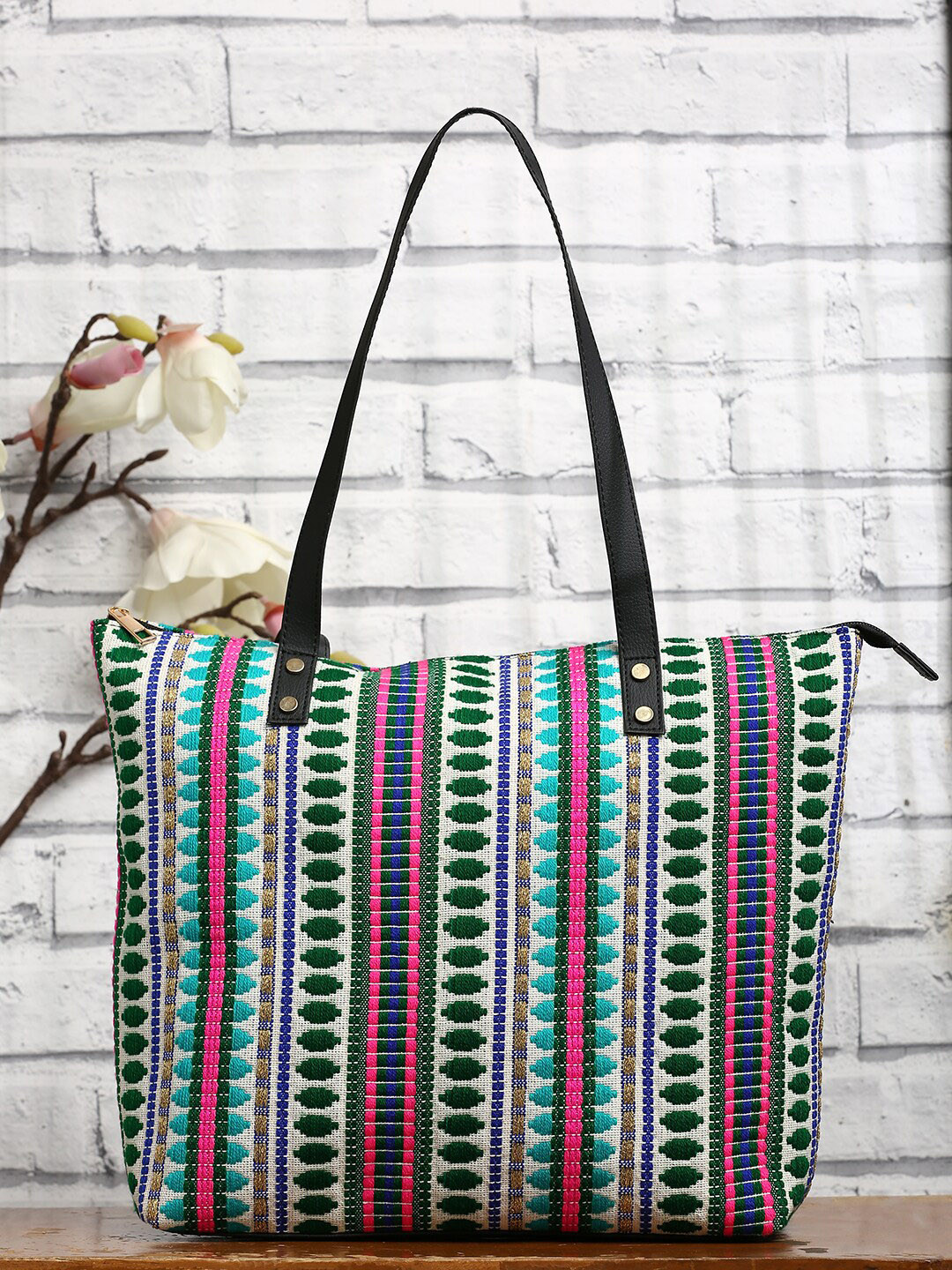 Sangria Textured Handheld Bag