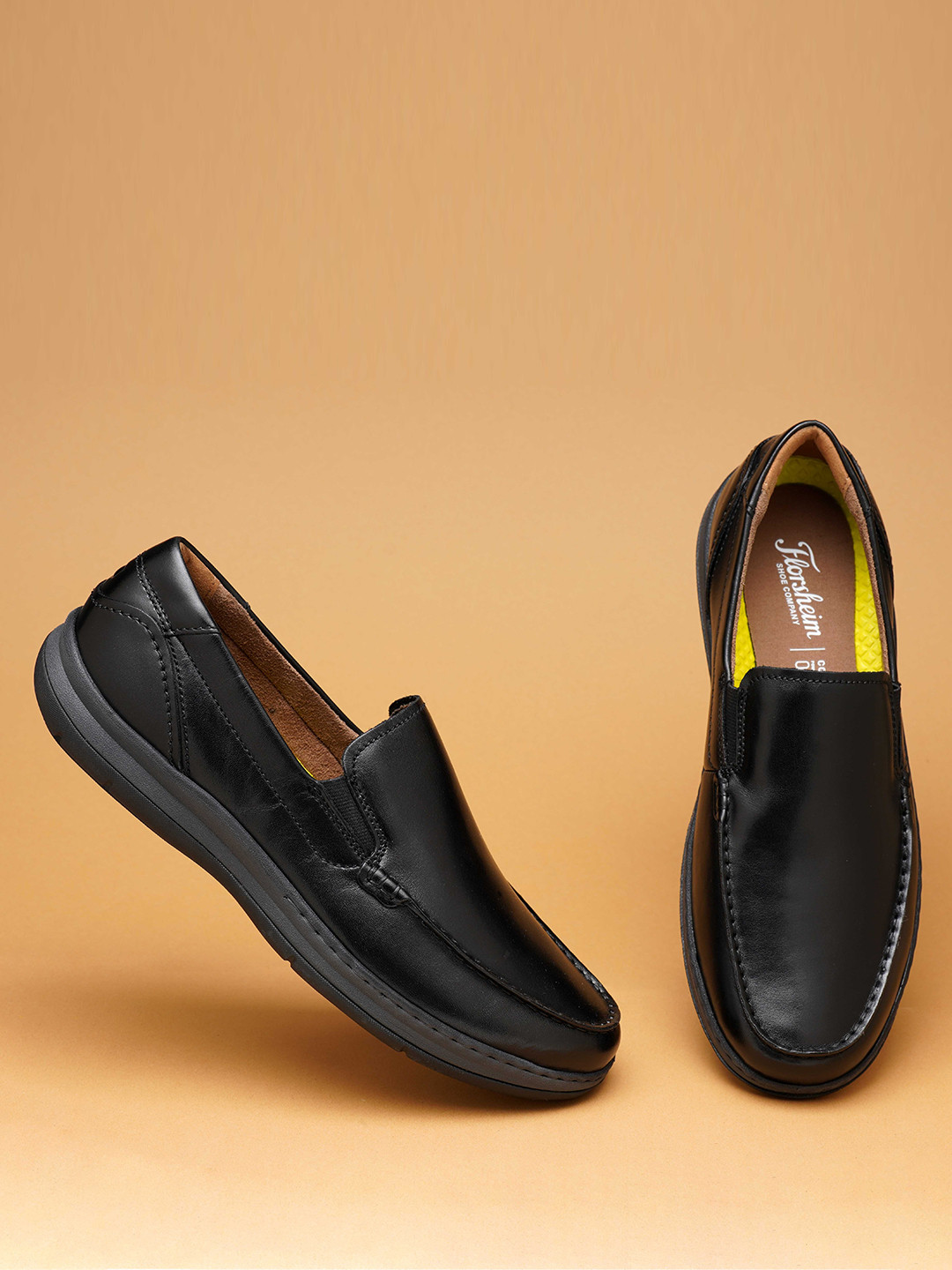 Florsheim Men Comfort Insole Leather Slip-On Sneakers