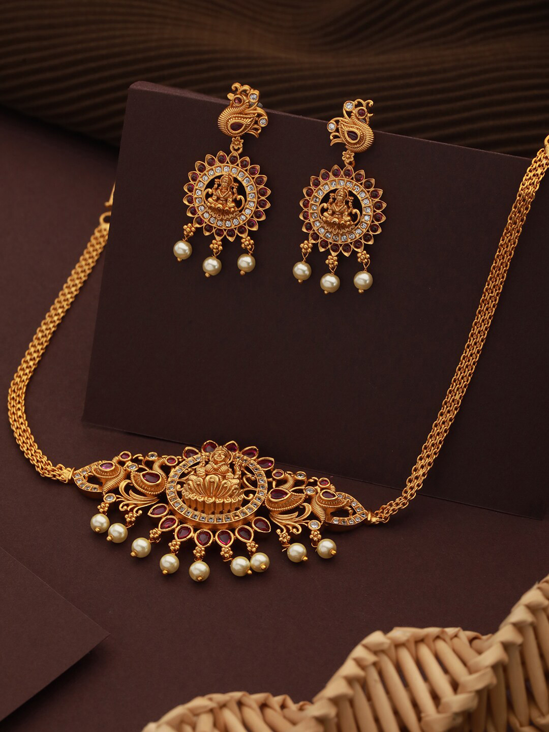 Saraf RS Jewellery Gold-plated Kundan Studde Temple Jewellery Set