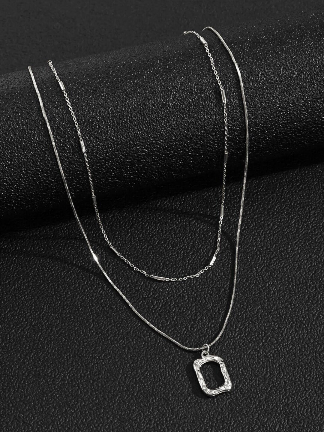 SALTY Women Dazzling Beehive Pendant