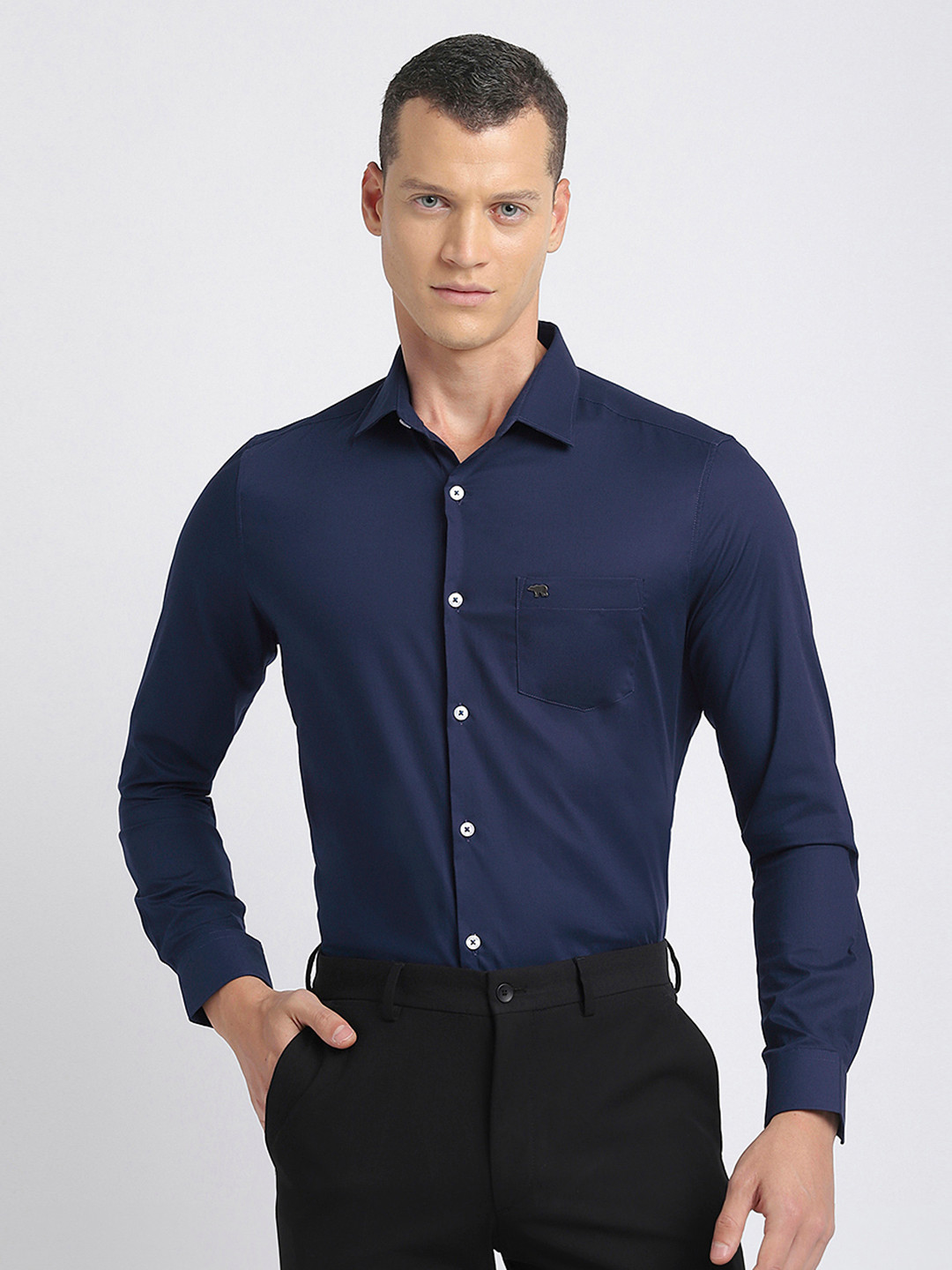 THE BEAR HOUSE Spread Collar Slim Fit Formal Shirt