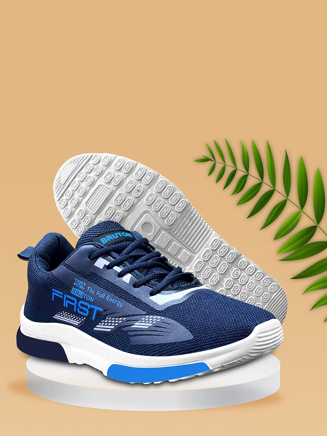 Bruton Men Textured Lightweight Comfort Insole Contrast Sole Sneakers