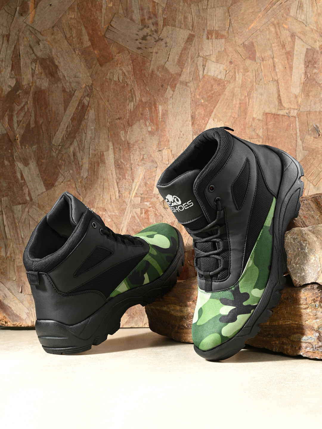 Leo's Fitness Shoes Men Printed Mid Top Textured Platform Heel Hiking Boots