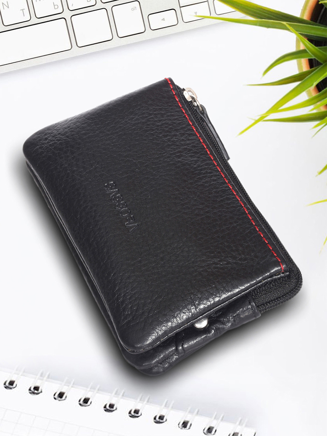 Sassora Unisex Textured Leather Small Pouch