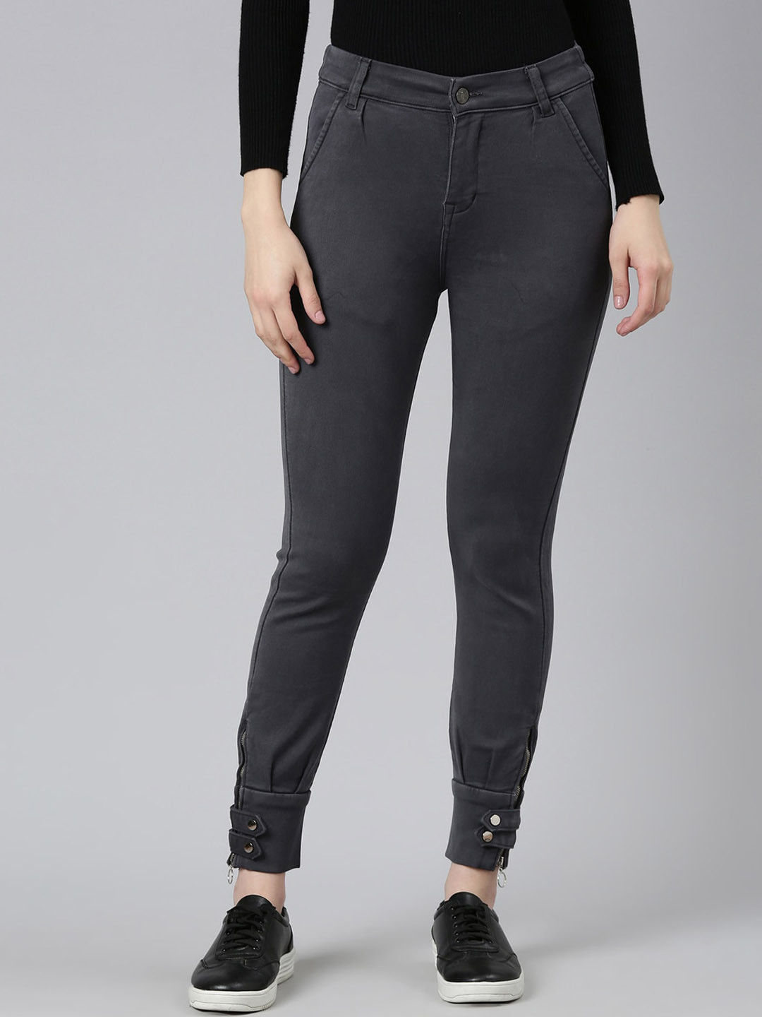 SHOWOFF Women Jean Jogger Mid-Rise Cuffed Hem Stretchable Jeans