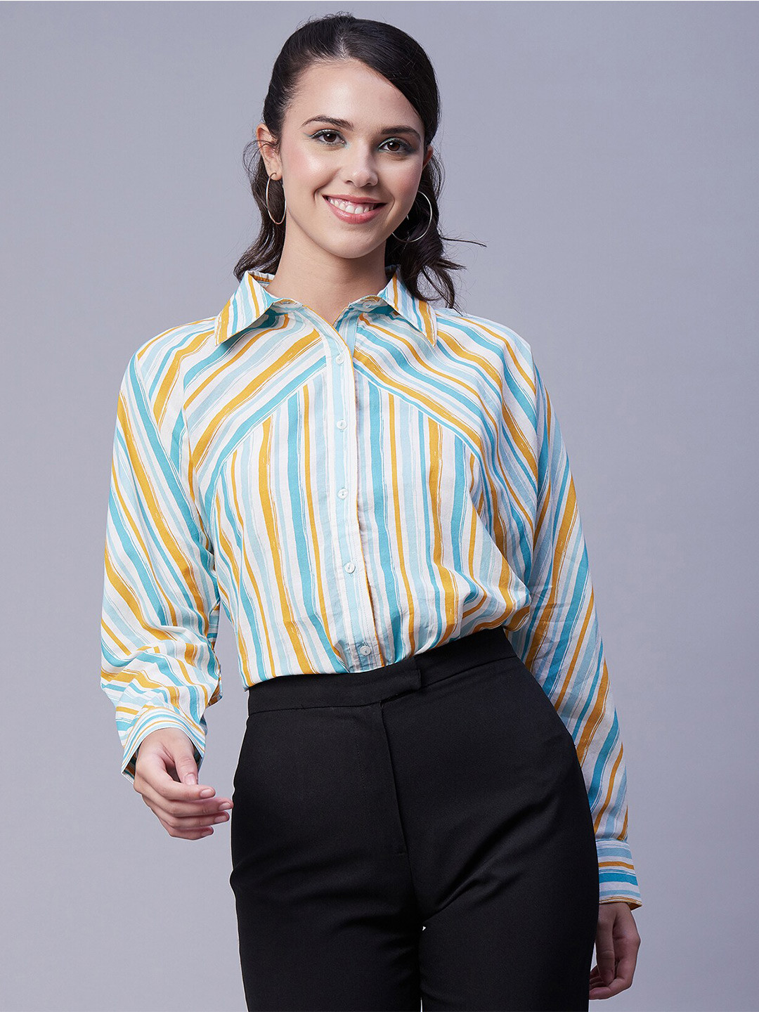 Moomaya Straight Vertical Striped Spread Collar Cotton Casual Shirt