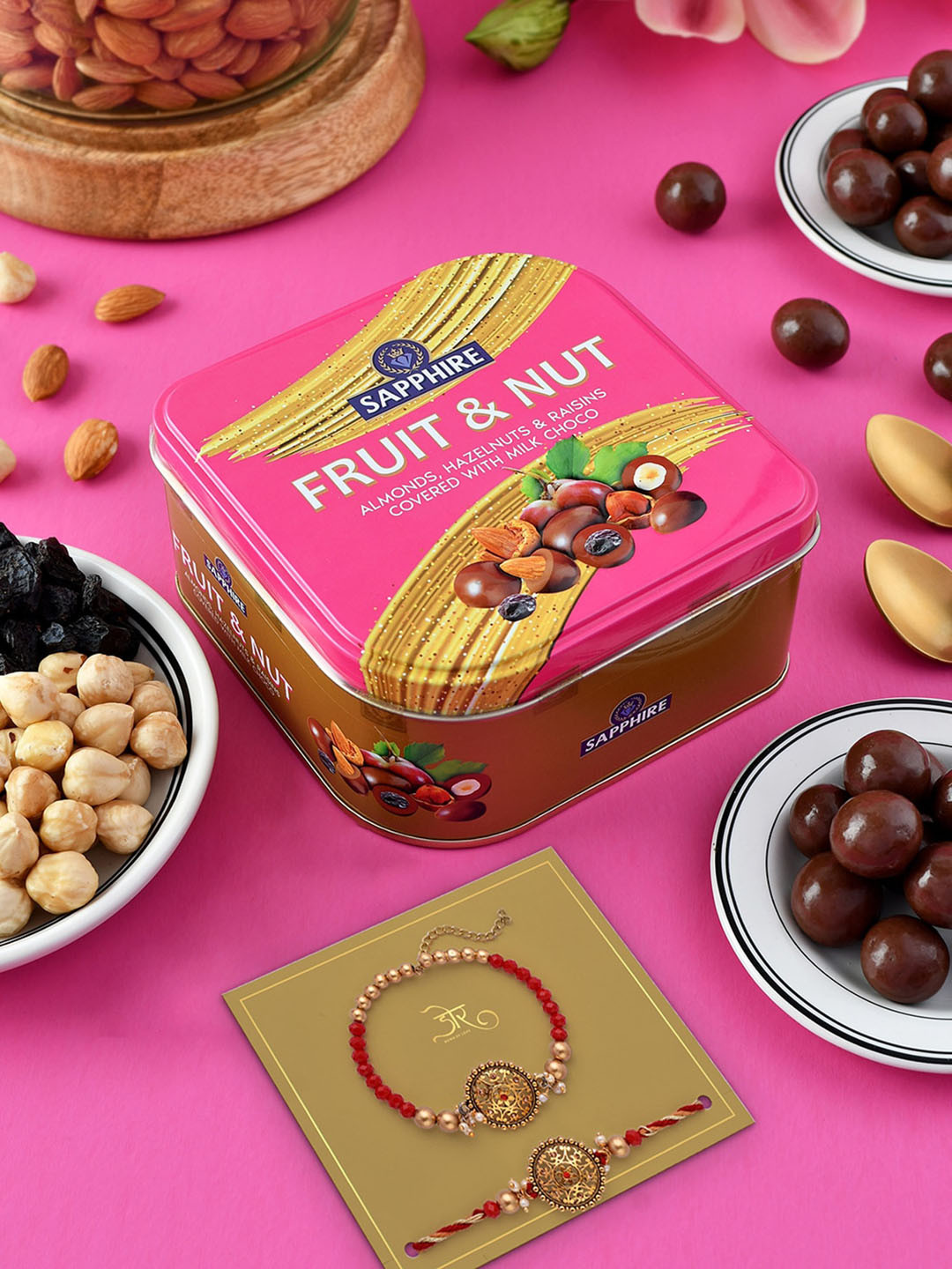 Hyperfoods Set Of 2 Bhai Bhabhi Rakhis With Sapphire Chocolate Set