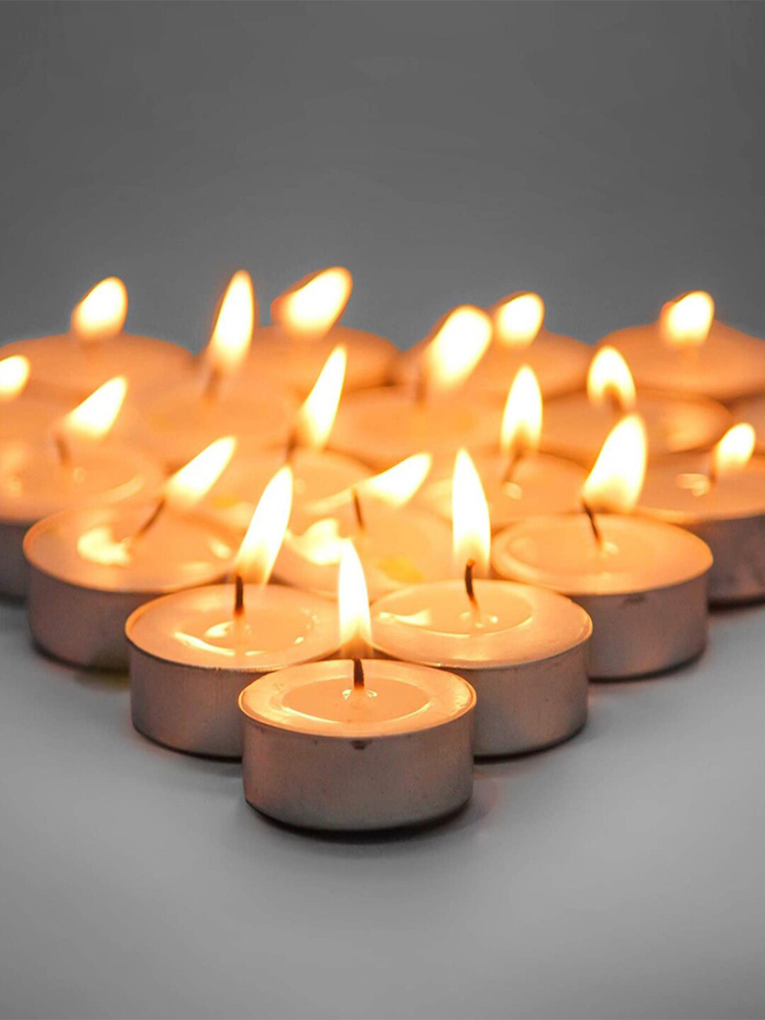 Aromatic Fables 50Pcs Scented 1 Wick Orange Solid Round Regular Tea Light Candles