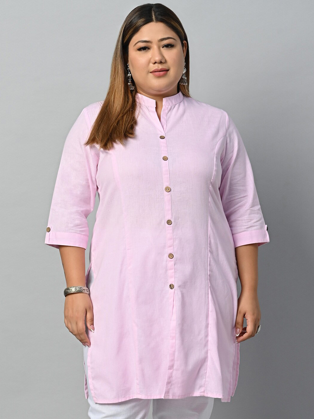 Vastraa Fusion Plus Size Mandarin Collar Roll-Up Sleeve Pure Cotton Straight Kurta