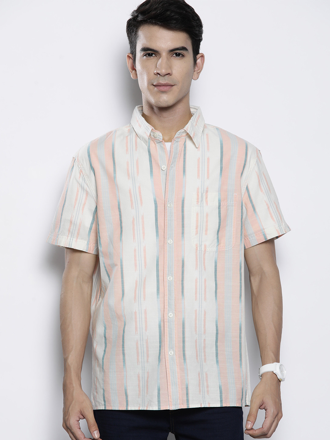 AMERICAN EAGLE OUTFITTERS Pure Cotton Striped Casual Shirt