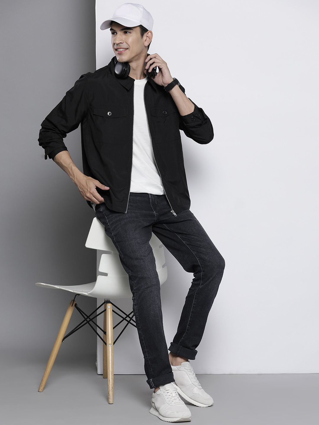 AMERICAN EAGLE OUTFITTERS Men Slim Fit Jeans