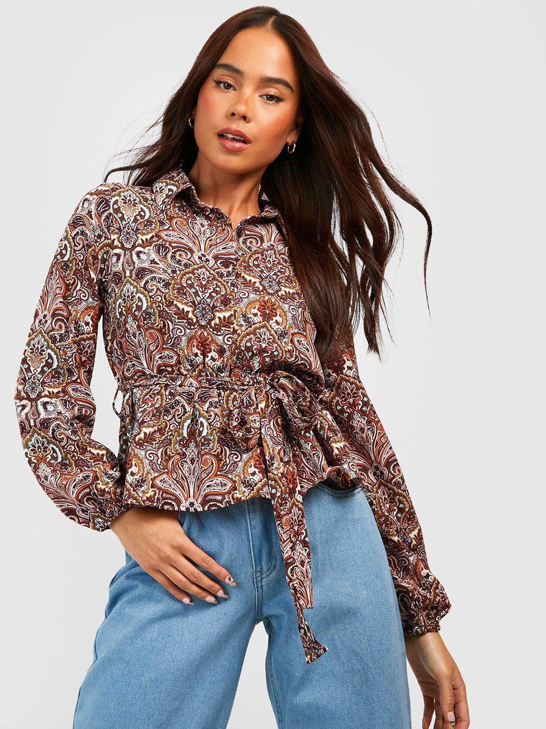 Boohoo Petite Printed Puff Sleeve Shirt Style Top