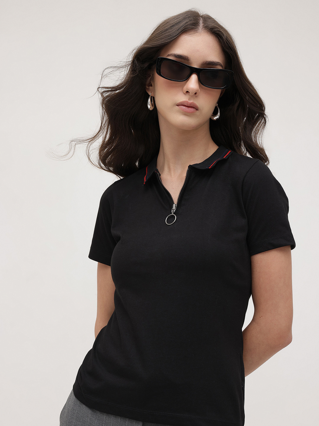 The Roadster Life Co. Knitted Contrast Collar T-shirt