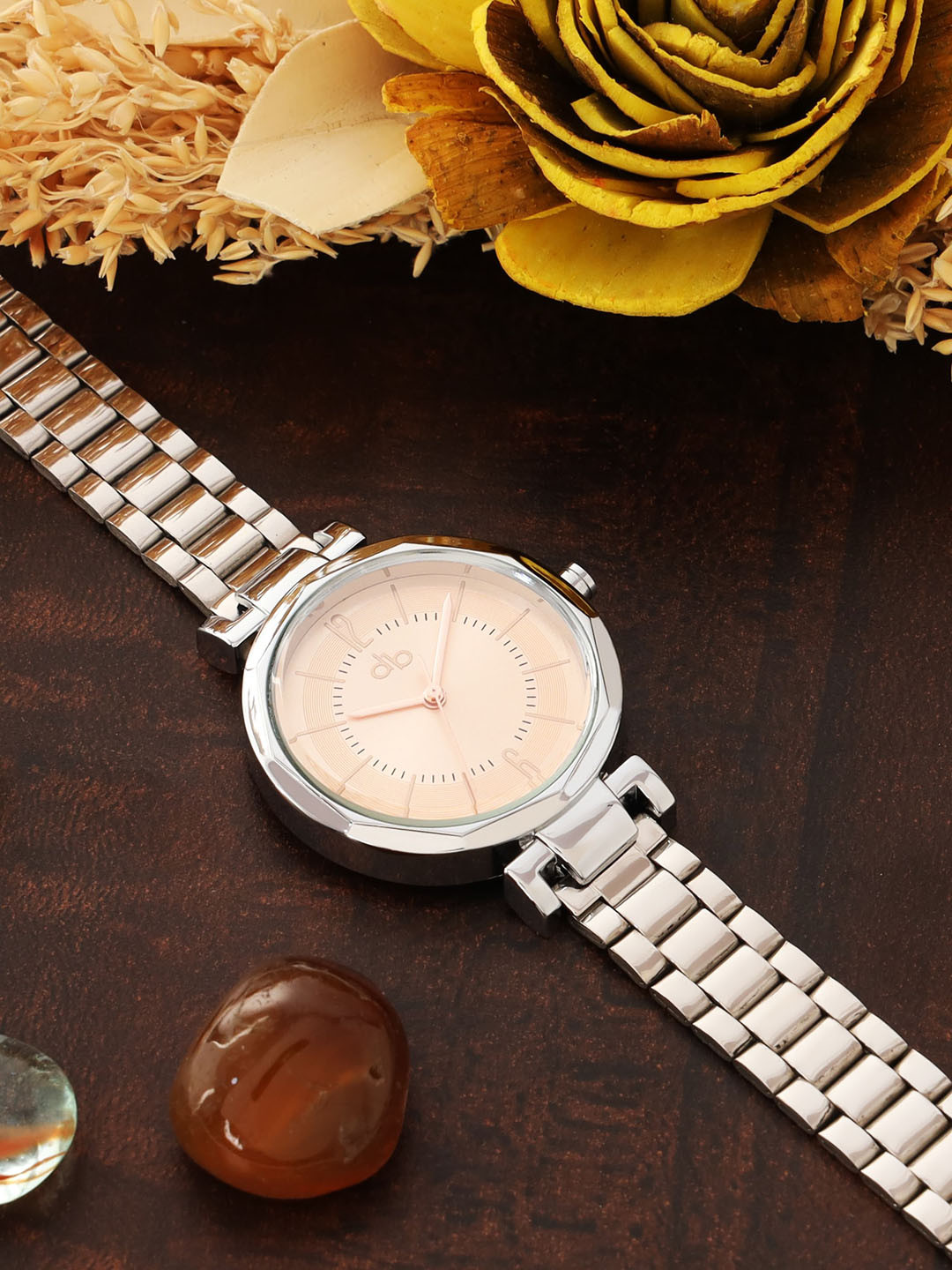 DressBerry Women Brass Dial & Bracelet Style Straps Analogue Watch DB_SS21_9F