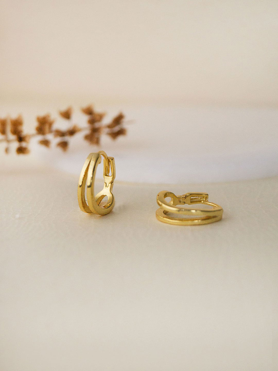 MANNASH 925 Sterling Silver Dual Glam 18kt Gold-Plated Hoop Earrings