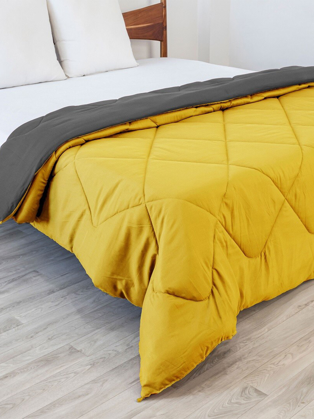 HOMEMONDE Yellow & Grey Microfiber Reversible Mild Winter Double Bed Comforter