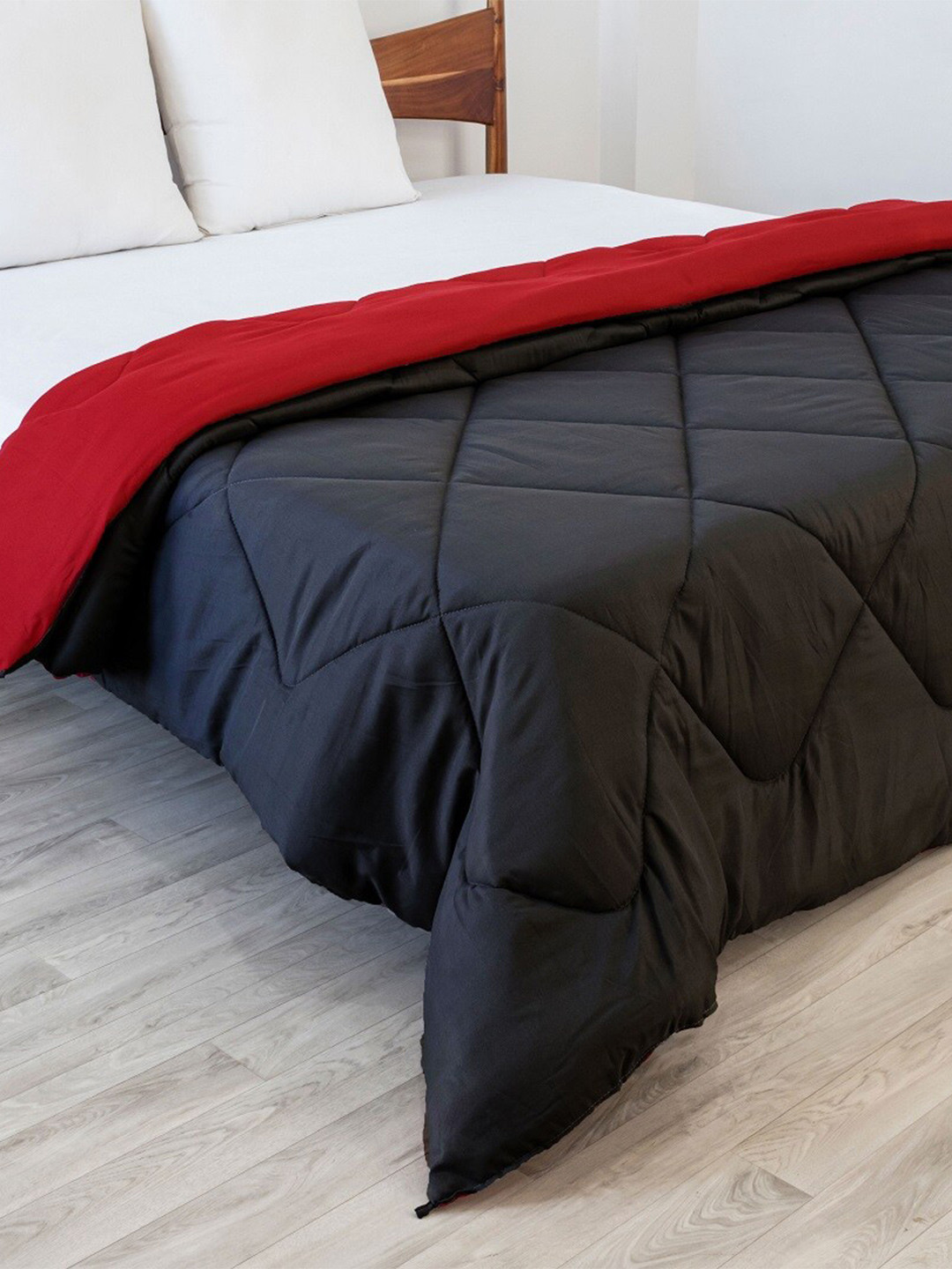 HOMEMONDE Black & Maroon Reversible Mild Winter Single Bed Comforter