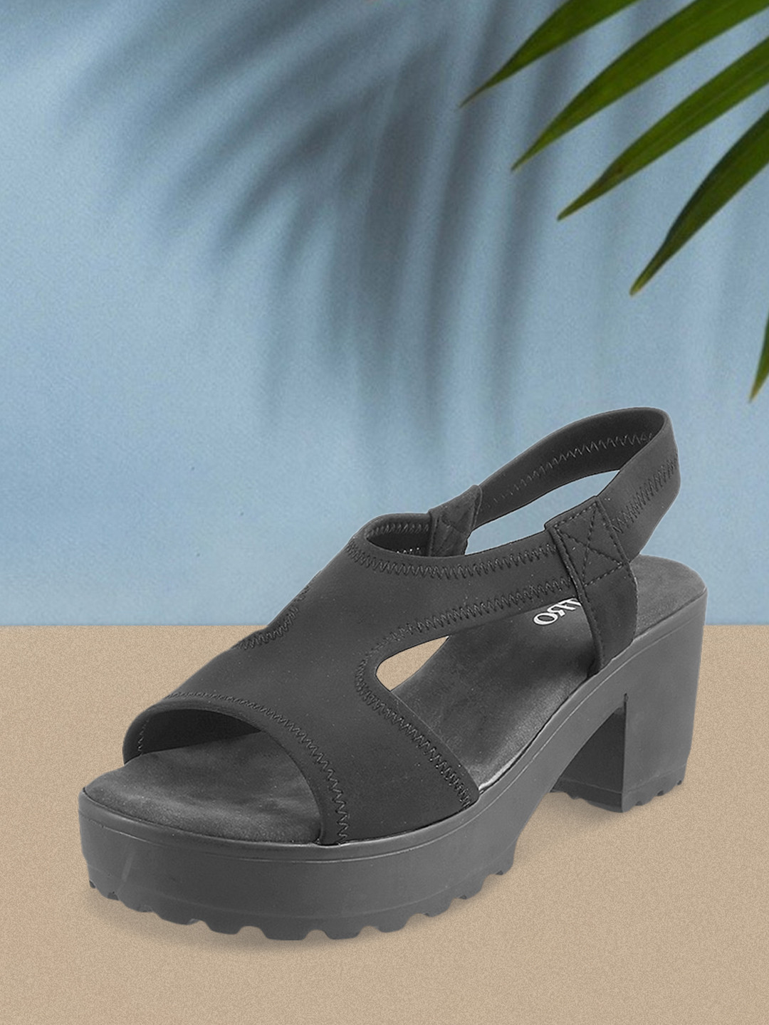 Metro Women Black Solid Platforms