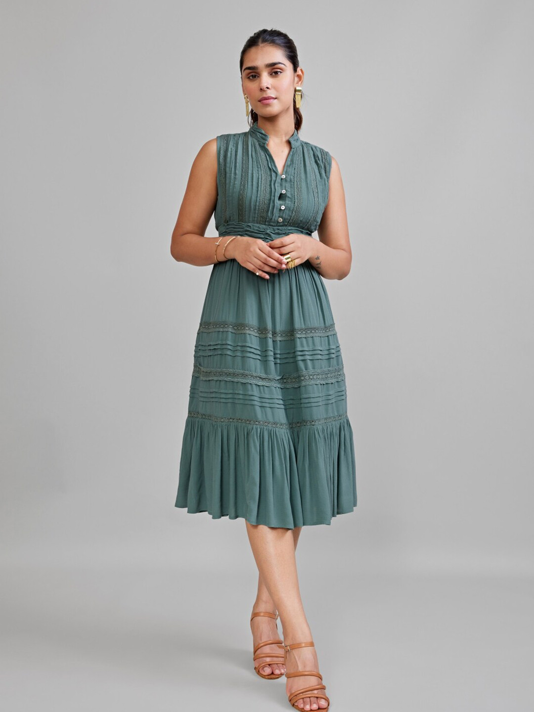 Style Island Self Design Mandarin Collar Lace-Inserts & Gathered Fit & Flare Dress