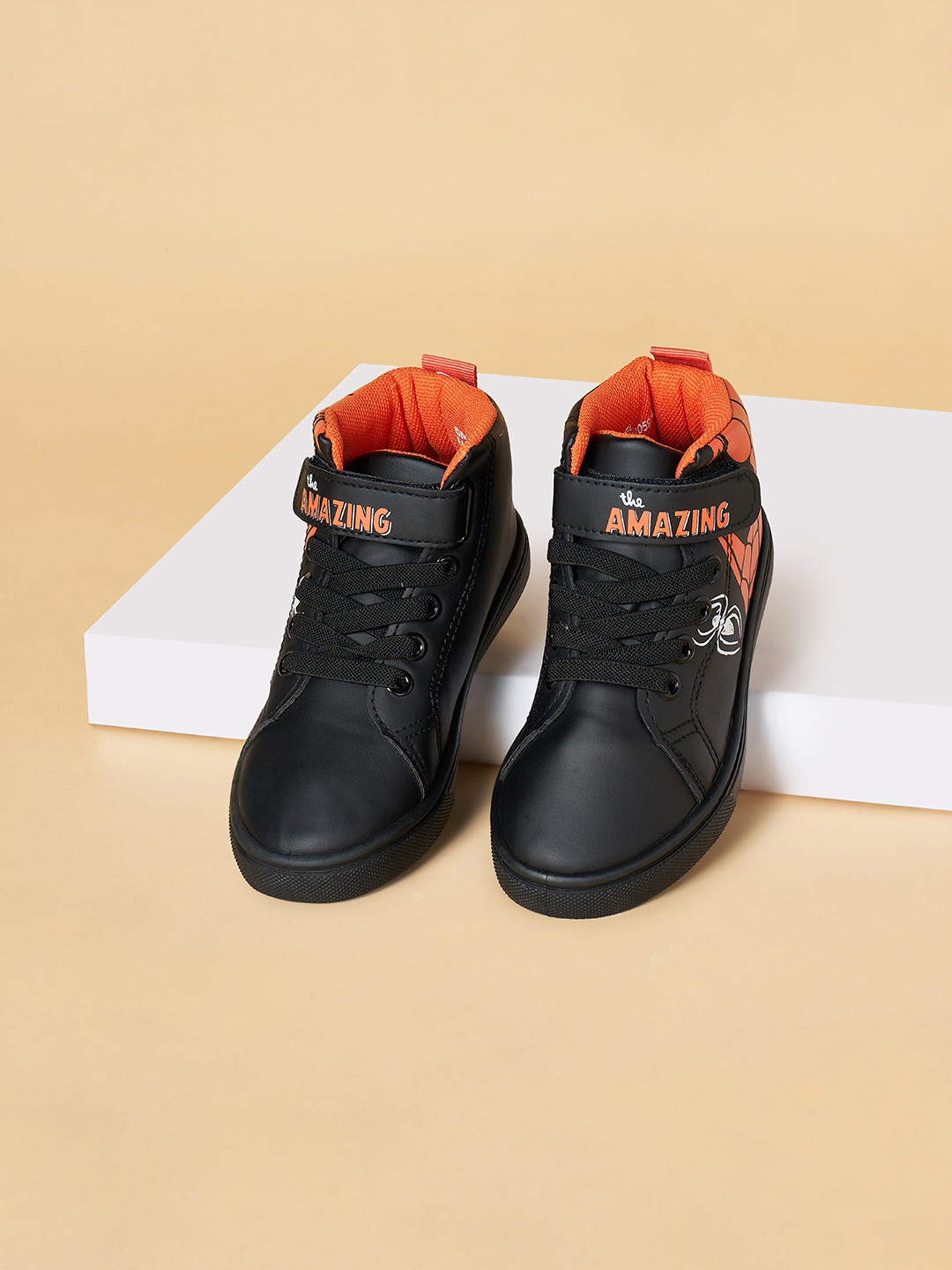 Pantaloons Junior Boys Spider-Man Printed Velcro Sneakers